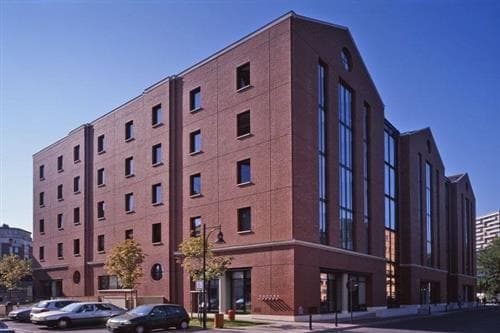 ESLSCA Business School France
