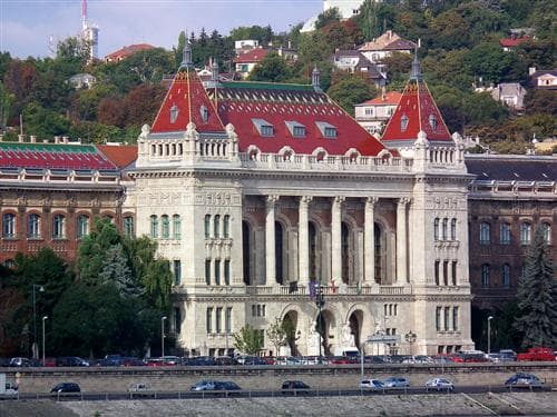 Budapest University of Technology and Economics