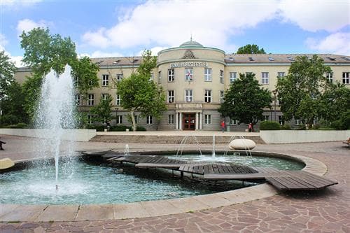 University of Dunaújváros