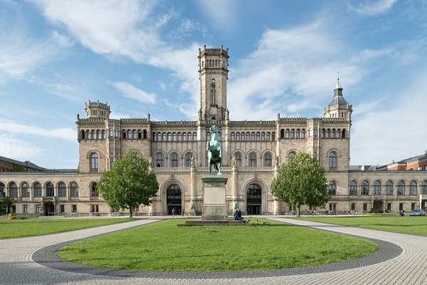 Leibniz University Hannover