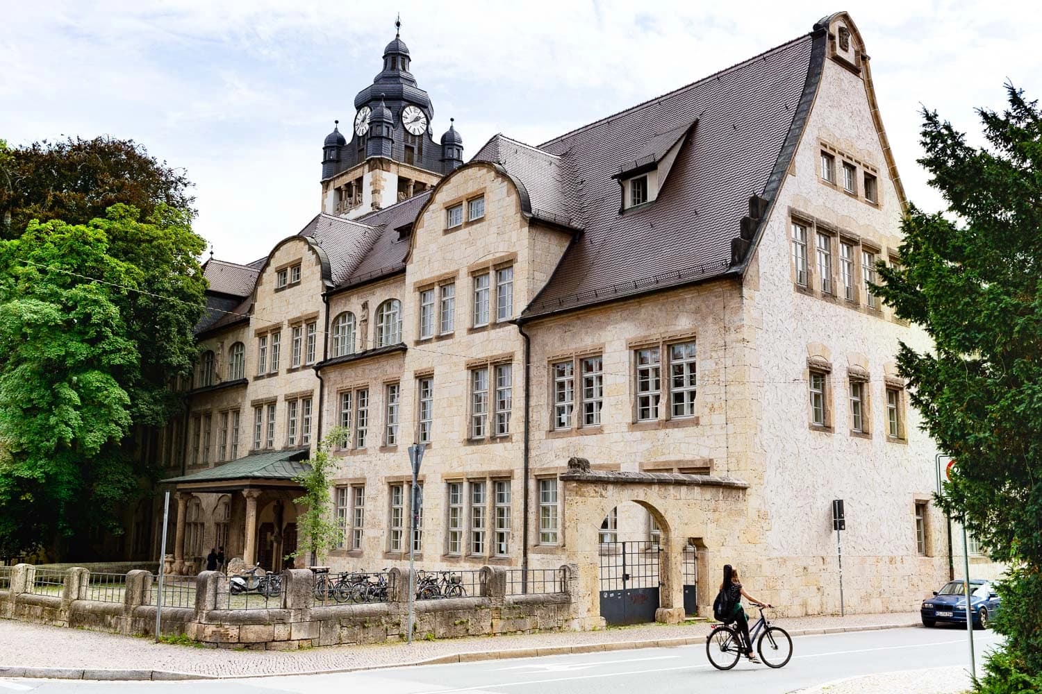 Friedrich Schiller University Jena