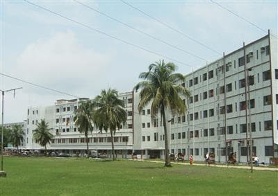Dhaka National Medical College